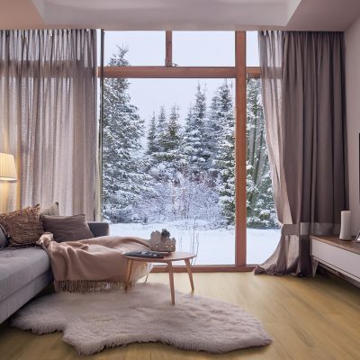 Winter Tones: Seasonal Shades to Match the Moment